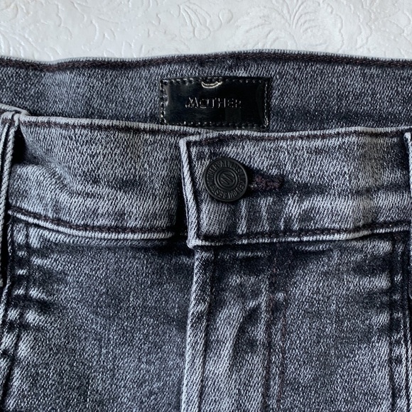 Mother Denim The Swooner Skimp‎ High Waist Jeans in Train Stops - Picture 6 of 8